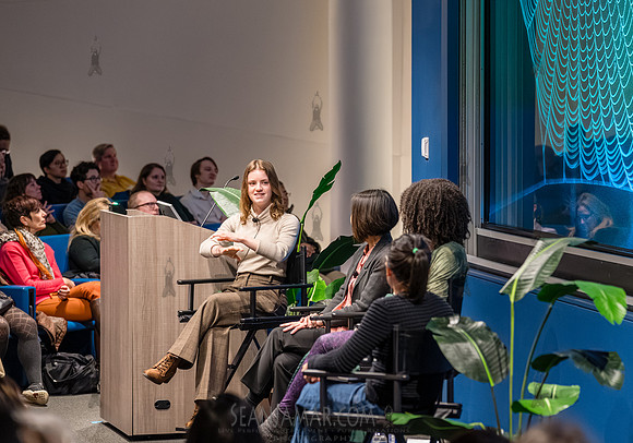 SF Presents - Weaving Webs of Silk and Stories - Simons Foundati