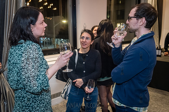 SF Presents - Weaving Webs of Silk and Stories - Simons Foundati