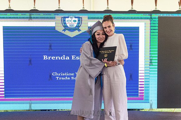Humanitieis IV Graduation - Queens Botanical Garden - NYC - 2022