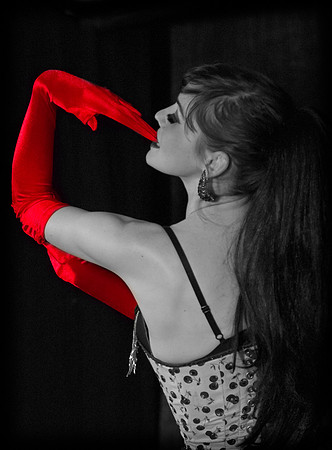 Hazel Honeysuckle - NY Pinup Club - December Burlesque