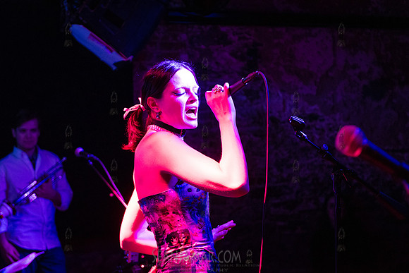 Elle Galvin - Mondo NYC - Bowery Electric - NYC - 2024