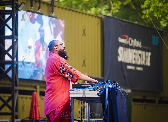 Mr ID - NYC SummerStage - Morocco from Dakhla to Casablanca - Ru