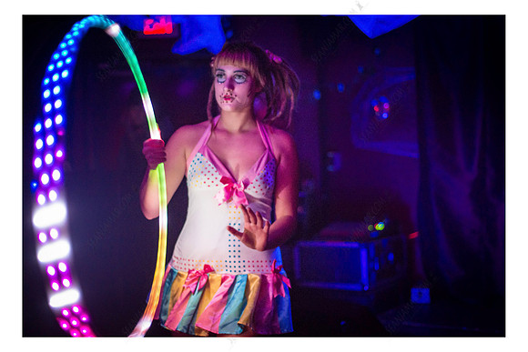 Sabrena Sunshine - Glow Burlesque - Hells Kitchen Lounge - Newar