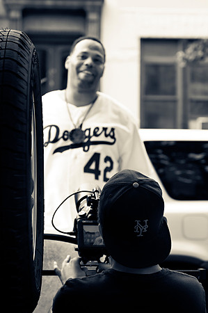 Eric Roberson as 'Mookie'