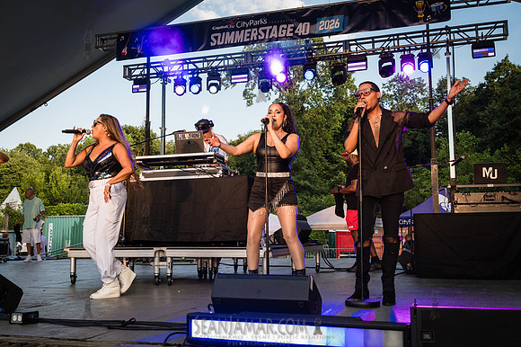 Cynthia - NYC SummerStage - Funk Flex Birthday Fest - Snug Harbo