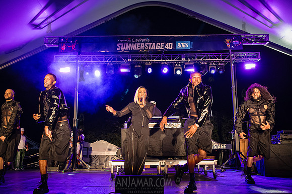 Crystal Waters - NYC SummerStage - Funk Flex Birthday Fest - Snu