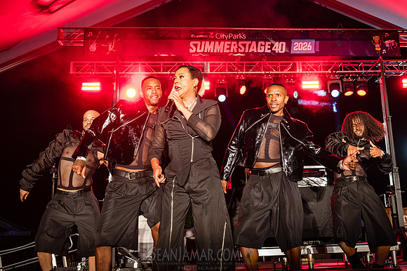 Crystal Waters - NYC SummerStage - Funk Flex Birthday Fest - Snu