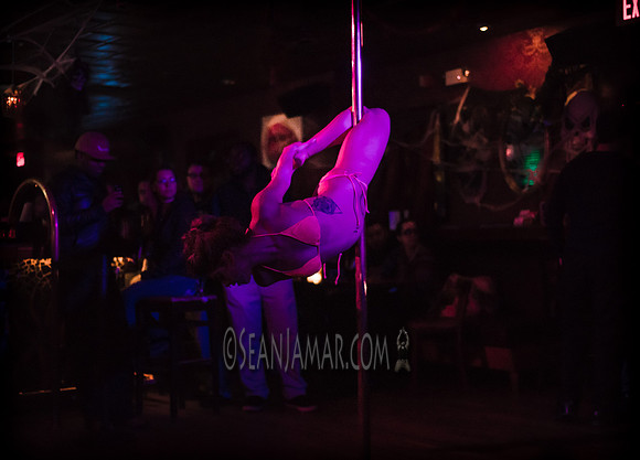 Agent Topchick - Glow Burlesque - Hells Kitchen Lounge - Newark NJ - 2015