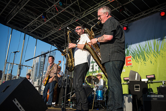 James Hunter Six - Soul Revue - Hudson River Stage - Pier 97 - NYC - 2016