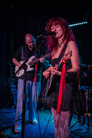 Lora - Mondo NYC - Arlenes Grocery - NYC - 2026