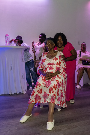 2023-06-03 Mother Moody 90th BDay - Rain - Teaneck NJ DSC_1868-4
