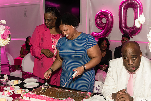2023-06-03 Mother Moody 90th BDay - Rain - Teaneck NJ DSC_2101