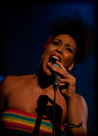 Maya Azucena