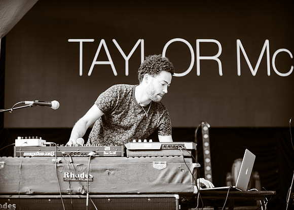 Taylor McFerrin - Rumsy Playfield - NYC - 2015