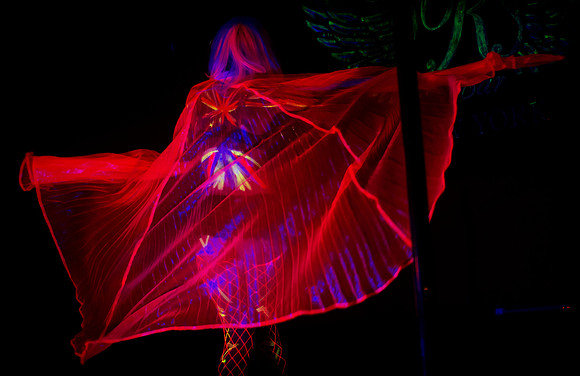 Niki Tiki - Glow Burlesque - RBar - NYC - 2013