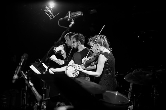 Elisa Cassini - Brazilian Explorative Music