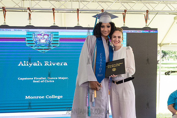 Humanitieis IV Graduation - Queens Botanical Garden - NYC - 2022