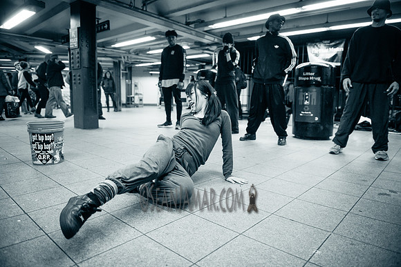 Float Masters - Union Square Subway Station - NYC - 2017