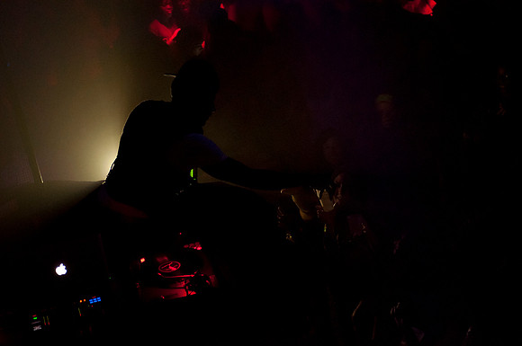 Q-Tip Offline - Irving Plaza