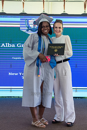 Humanitieis IV Graduation - Queens Botanical Garden - NYC - 2022