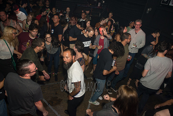 Oscillate Wildly - St Vitus Bar - BK USA - 2017