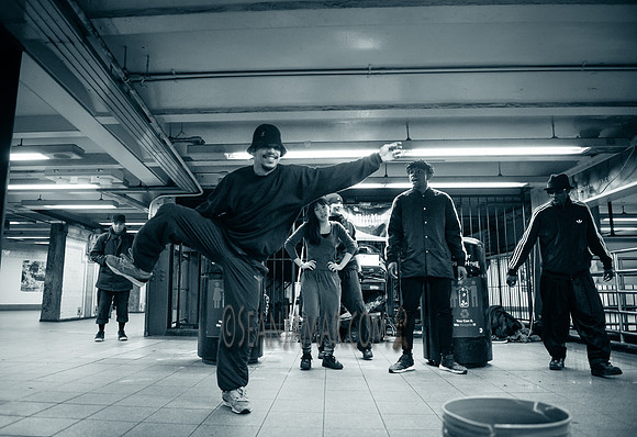 Float Masters - Union Square Subway Station - NYC - 2017