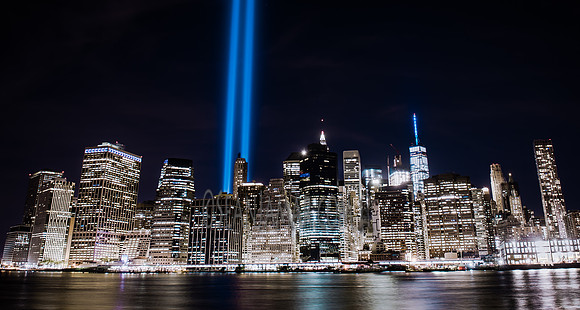 9-11 Tribute in Light - Pier 1 - Brooklyn Bridge Park - BK USA - 2016