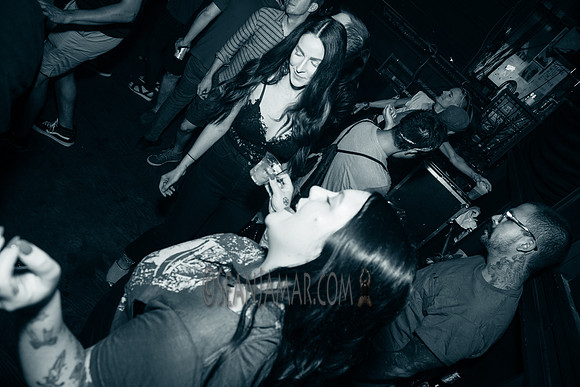 Oscillate Wildly - St Vitus Bar - BK USA - 2017