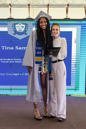 Humanitieis IV Graduation - Queens Botanical Garden - NYC - 2022