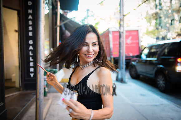 Gigi Paints - LIfestyle Shoot - Ward Nasse Gallery - SoHo NYC - 2016