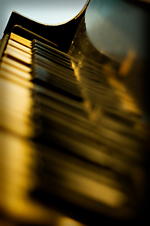 FATZ DOMINOES KATRINA SOAKED PIANO @ THE CABILDO MUSEUM