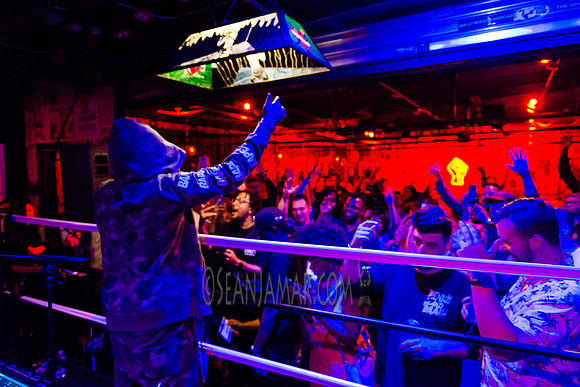 Airbnb + BandsInTown Present Wale - Overthrow Boxings - BK USA - 2018