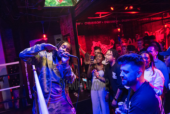 Airbnb + BandsInTown Present Wale - Overthrow Boxings - BK USA - 2018