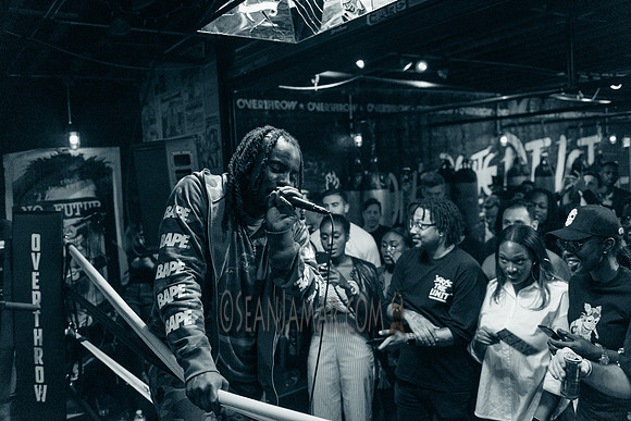 Airbnb + BandsInTown Present Wale - Overthrow Boxings - BK USA - 2018