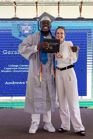 Humanitieis IV Graduation - Queens Botanical Garden - NYC - 2022