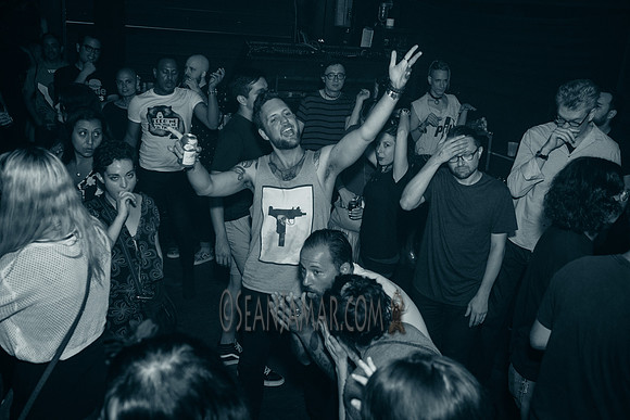 Oscillate Wildly - St Vitus Bar - BK USA - 2017