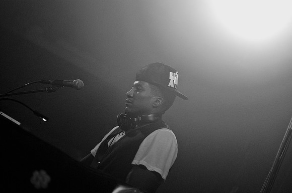 Q-Tip Offline - Irving Plaza