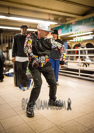 Float Masters - Union Square Subway Station - NYC - 2017