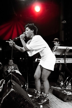 Idle Warship [Talib Kweli & Res]