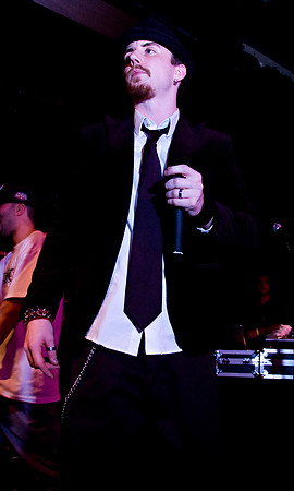 menace bb kings nyc 11122010 (7)