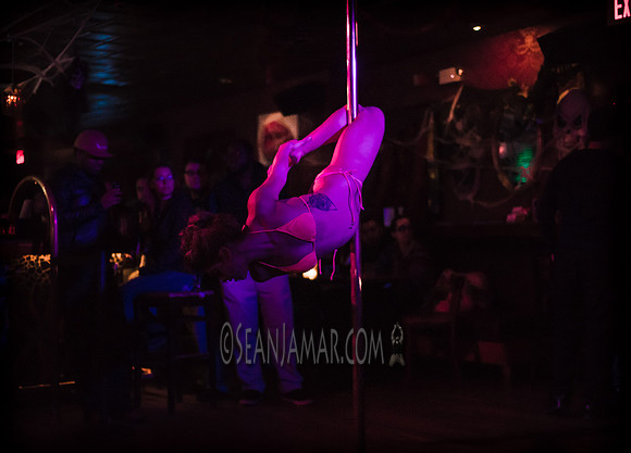 Agent Topchick - Glow Burlesque - Hells Kitchen Lounge - Newark NJ - 2015