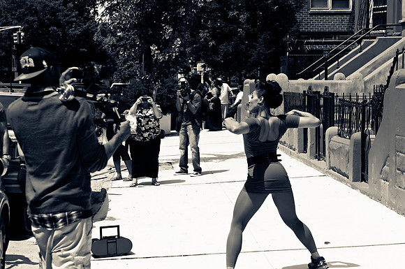 Kyra Little Da Costa Re-creating the Rosie Perez dance scene! The temp was H.O.T....... HOT!