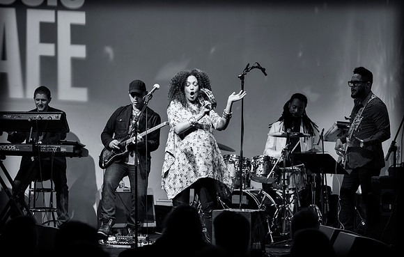 Wayna - Apollo Music Cafe - Harlem USA - 2014
