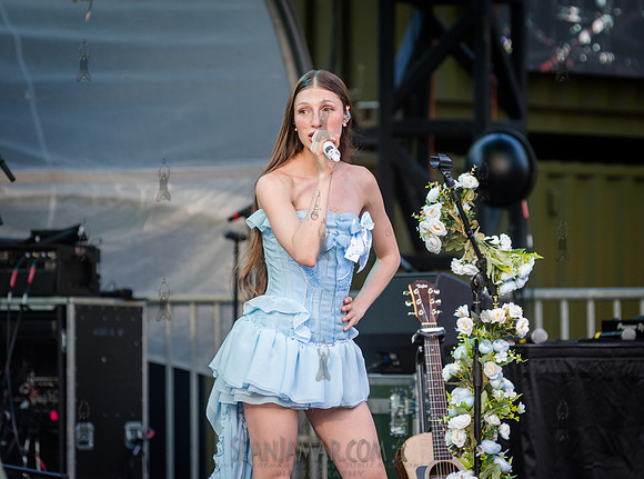 Yamie Safdie - NYC SummerStage - Morat - Rumsey Playfield - NYC