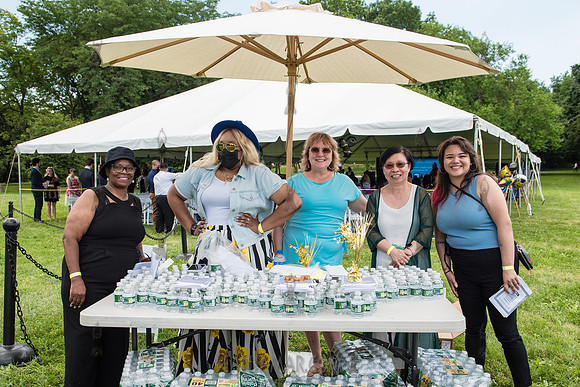 Humanitieis IV Graduation - Queens Botanical Garden - NYC - 2022