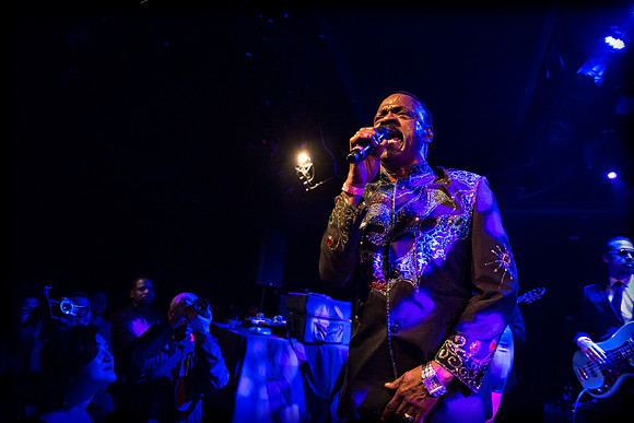 Adrian Younge presents The Delfonics LP