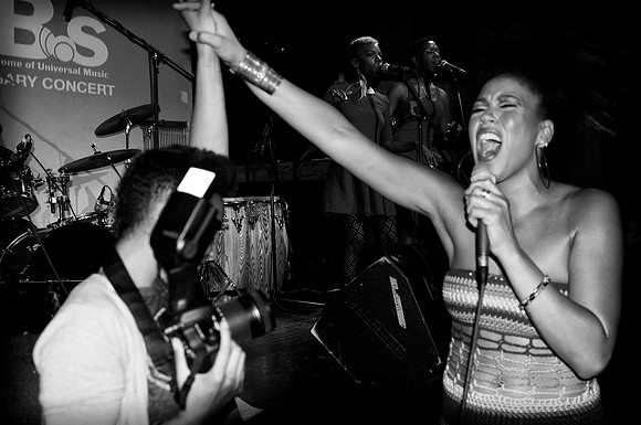 Maya Azucena
