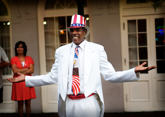 RUE BOURBON STREET PERFORMERS