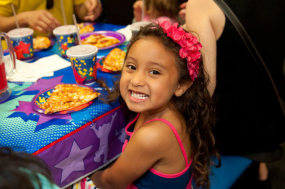 Nayla 1st BDay @Chuck E. Cheese