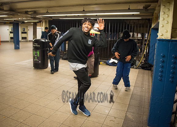 Float Masters - Union Square Subway Station - NYC - 2017
